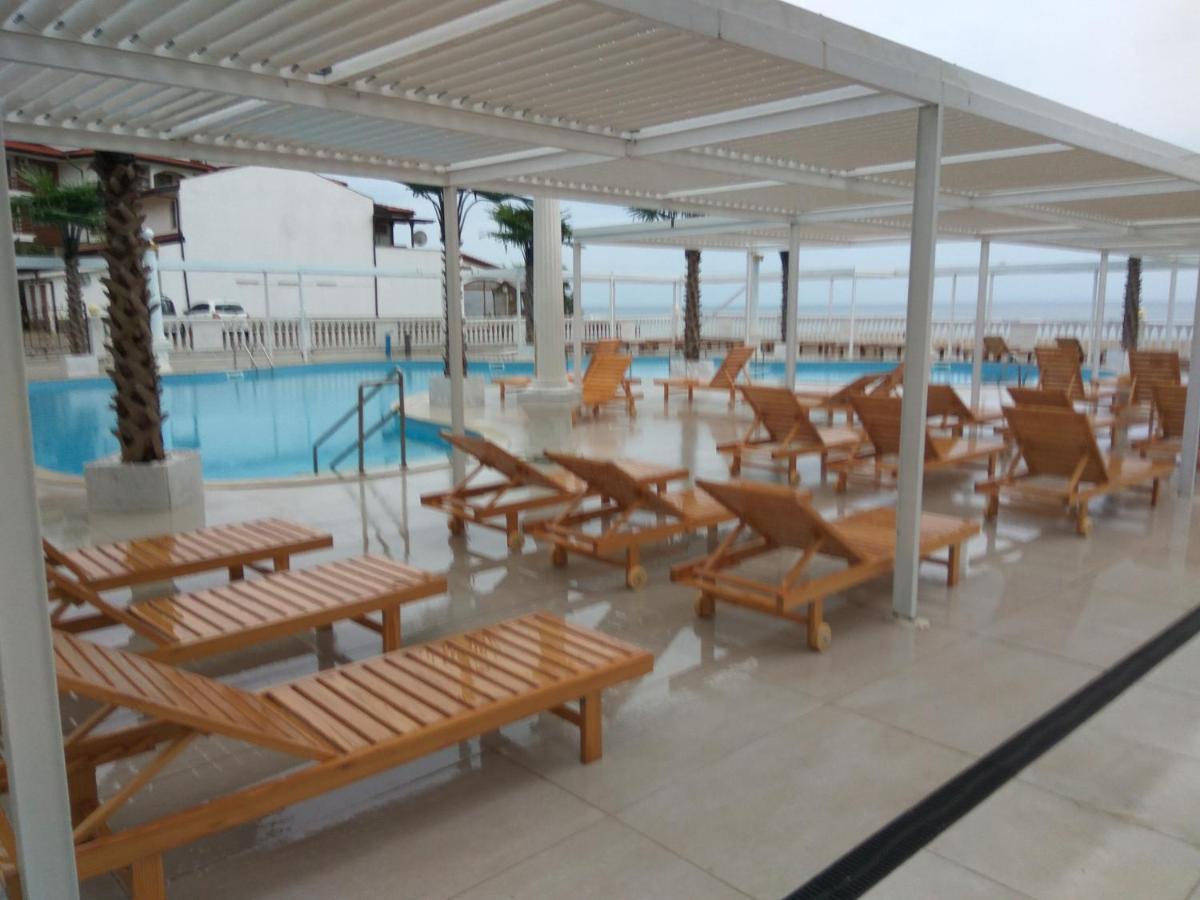 Апартаменты Талиана Бич Курорта Елените Luaran gambar